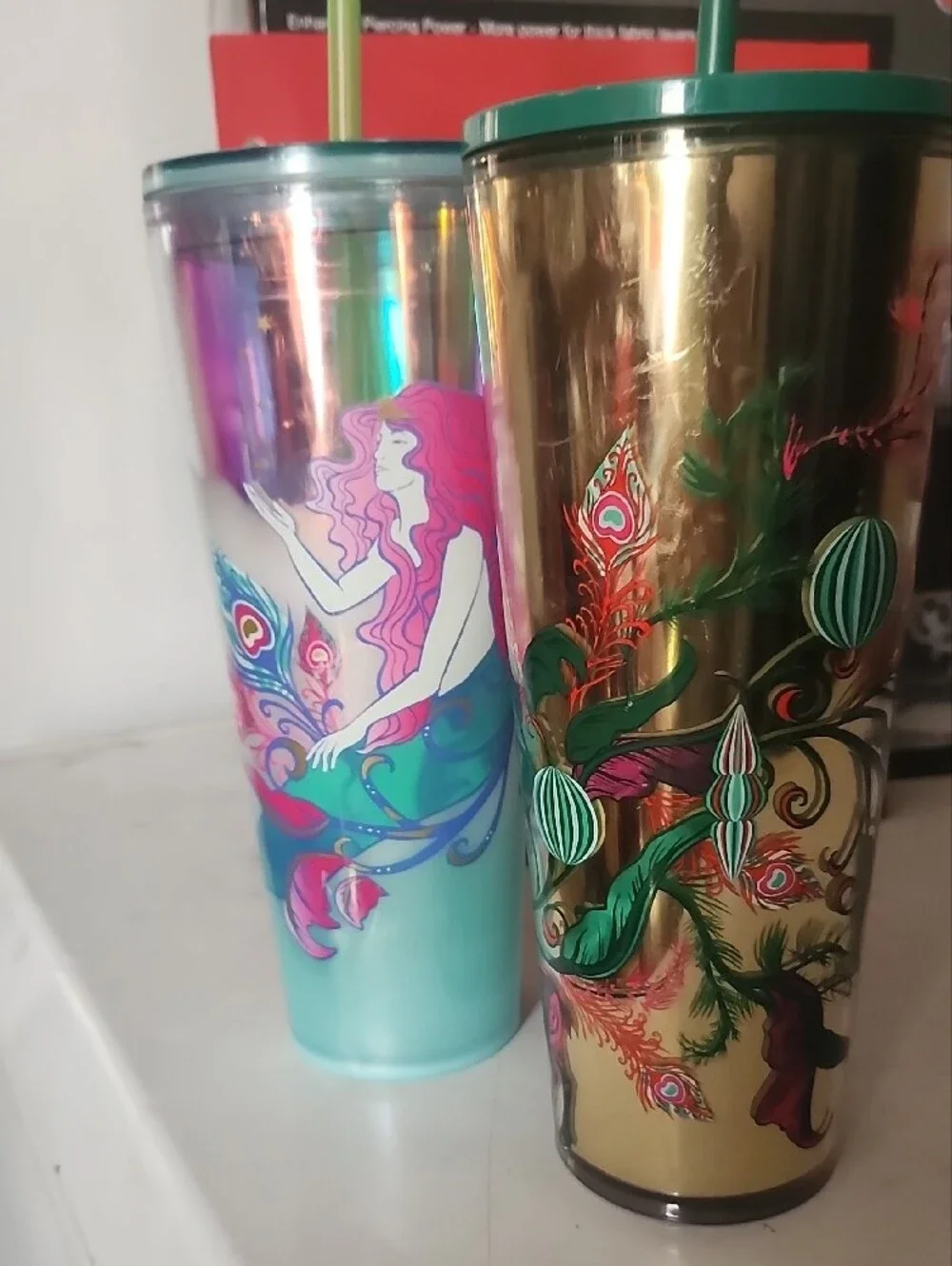 Starbucks set decorative